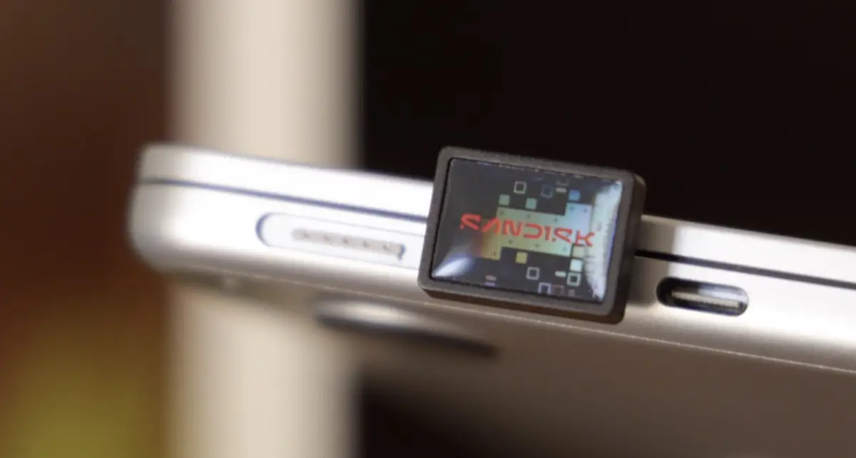 Petit test de la clef SANDISK Extreme Fit&nbsp;: 1To &agrave; accrocher dans l'USB C du MacBook&nbsp;!