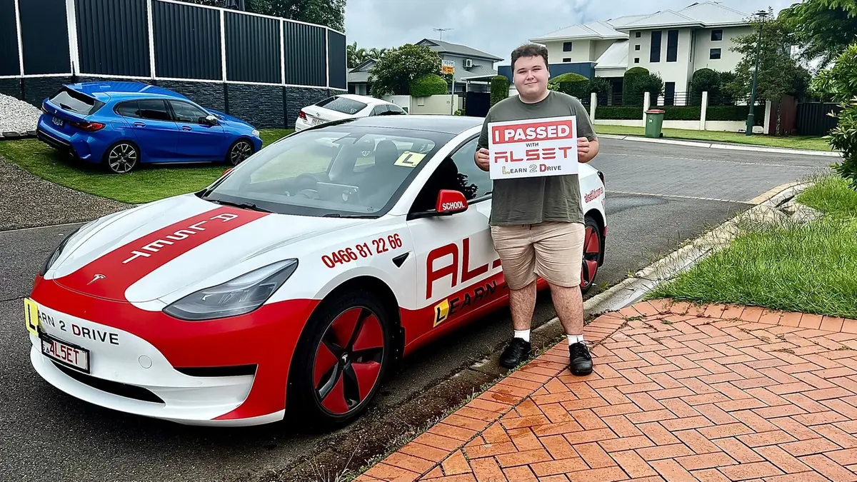 Passer son permis sur Tesla&nbsp;? La classe&nbsp;!