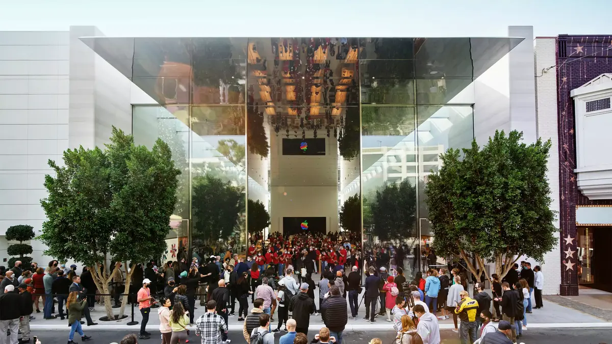 Tim Cook : l'Apple Store reste la meilleure solution de réparation !