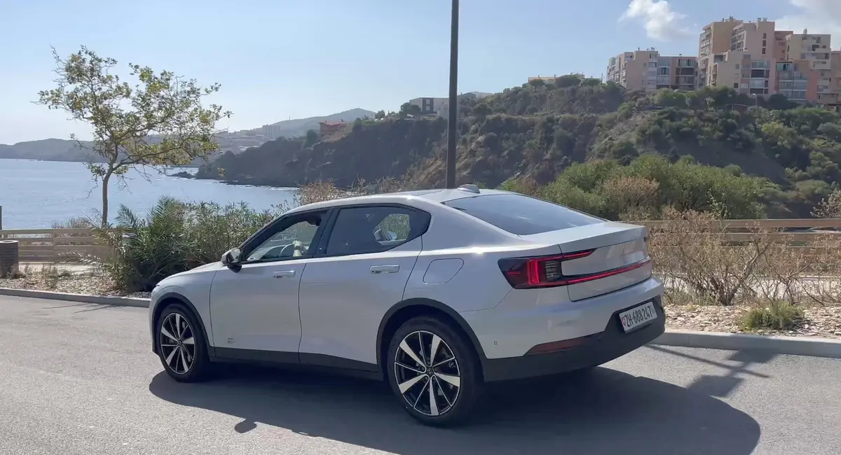 Test Polestar 2 Long Range Single Motor : la meilleure version bientôt en France !