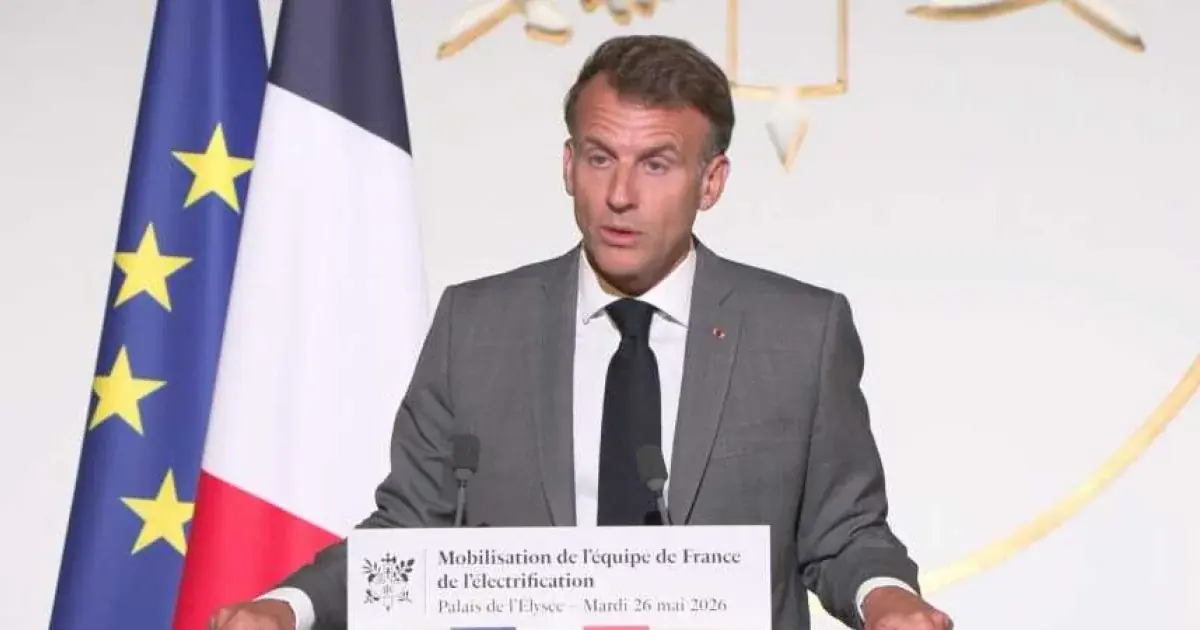 Macron annonce un milliard pour Stellantis, le constructeur calme le jeu
