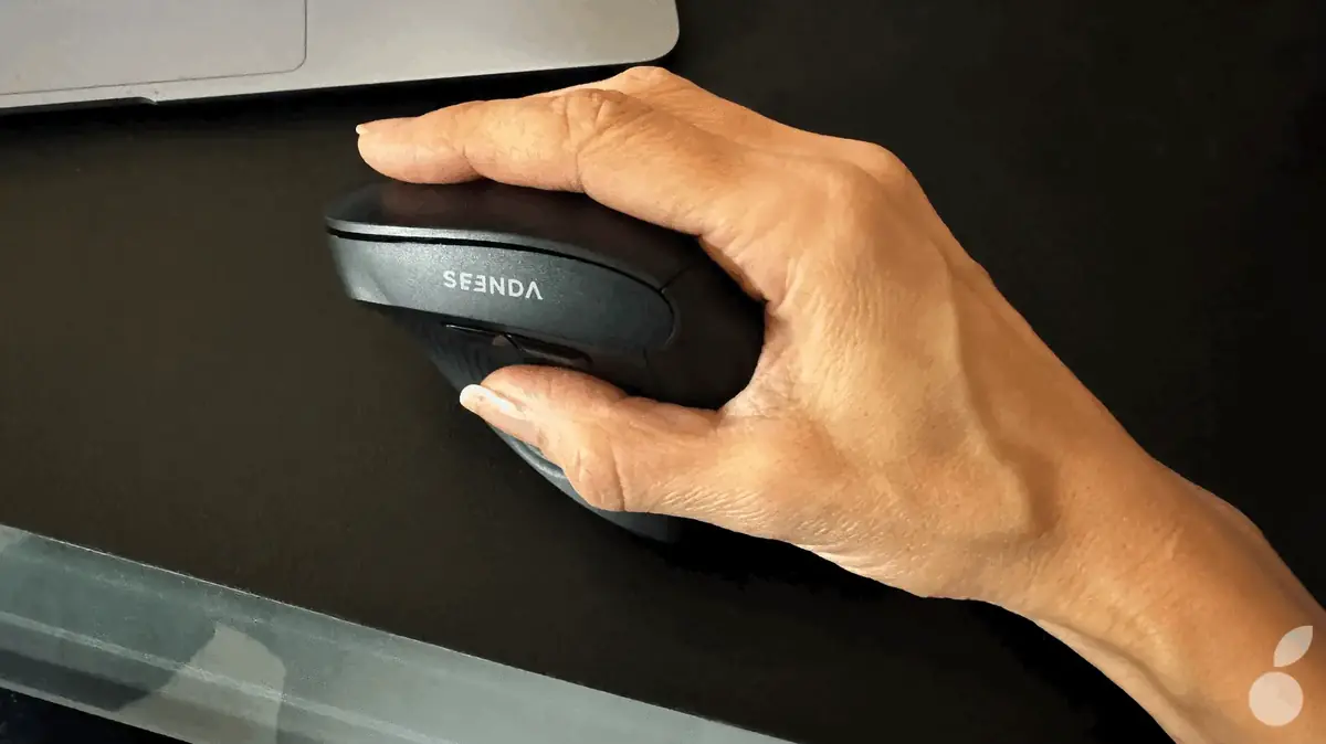 Test de la Seenda MOU200 : une souris ergonomique à moins de 20€ !