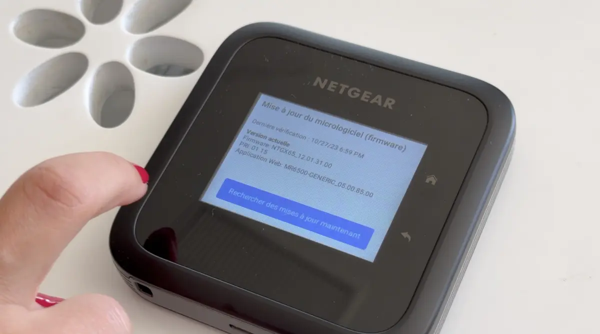 Test Netgear M6 Pro : le meilleur routeur portable 5G et WiFi 6E de 2023 ?