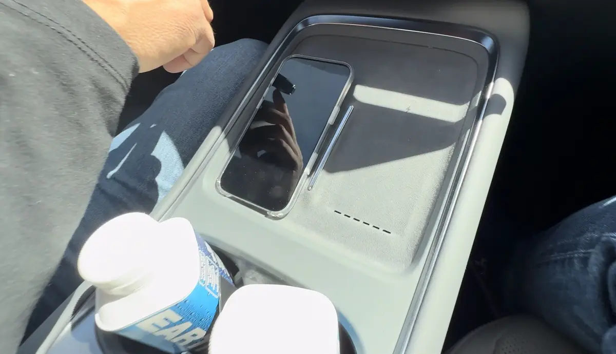 Essai XPeng P7+&nbsp;: le luxe et la charge en 12mn &agrave; partir de 45 990&euro;