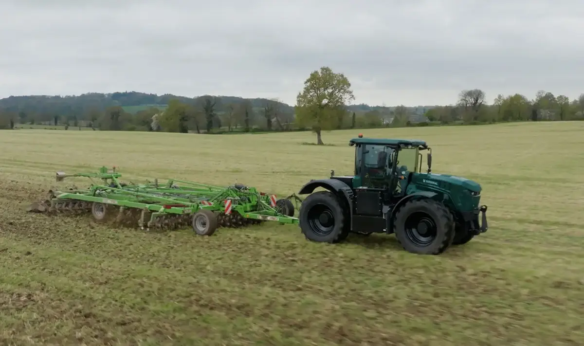 Ce tracteur est français et 100% électrique !