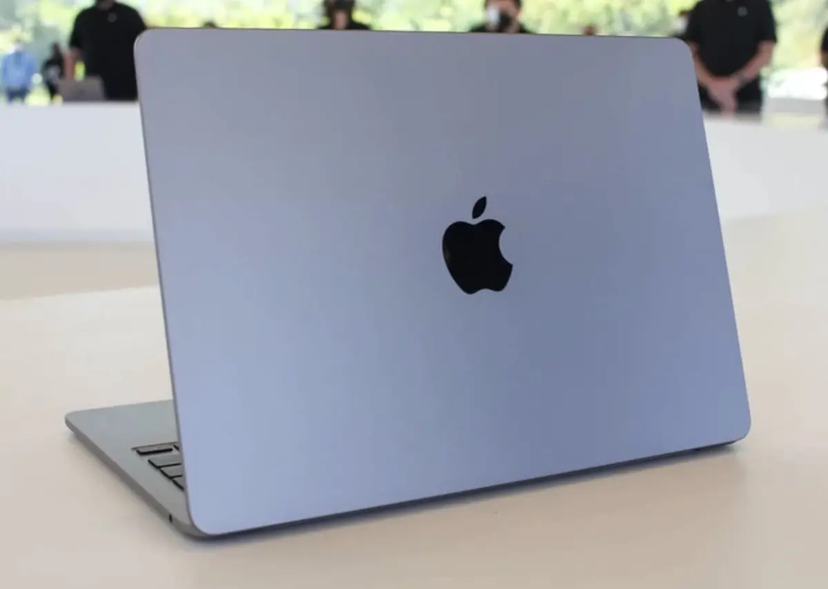 Le MacBook Air M2 en précommande ce vendredi, ça se confirme