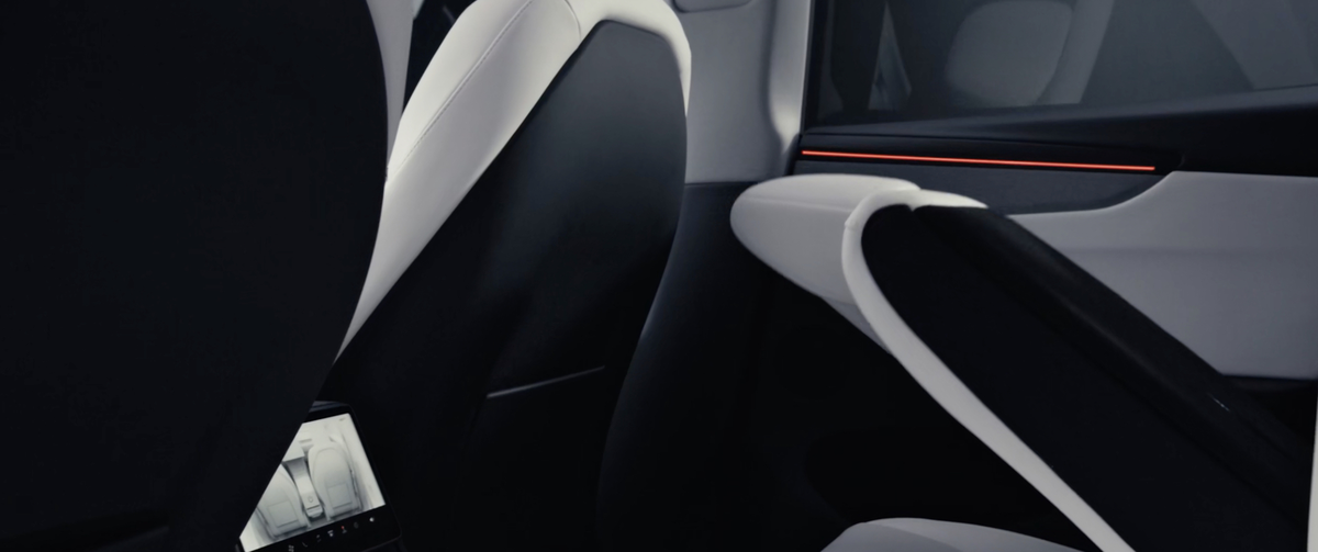 Nouveau Tesla Model Y officiel : autonomie, écran, intérieur, comodos qu'est-ce qui change ?