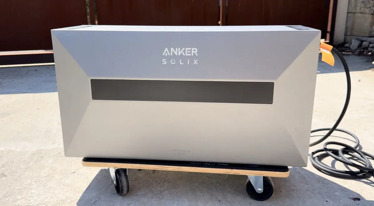 Test de la batterie solaire Anker Solarbank Max AC&nbsp;: 7kWh et 3500W, le retour gagnant d'Anker&nbsp;?