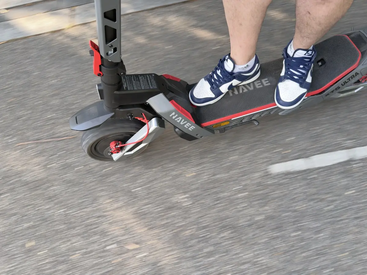 Les 25 km/h sont limite frustrants.