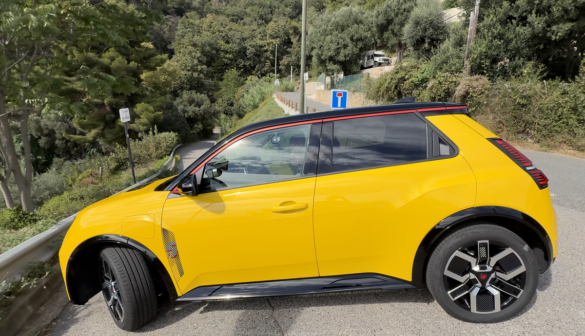 Essai Renault R5 électrique : intérieur, conduite, autonomie, conso, recharge... on vous dit tout !