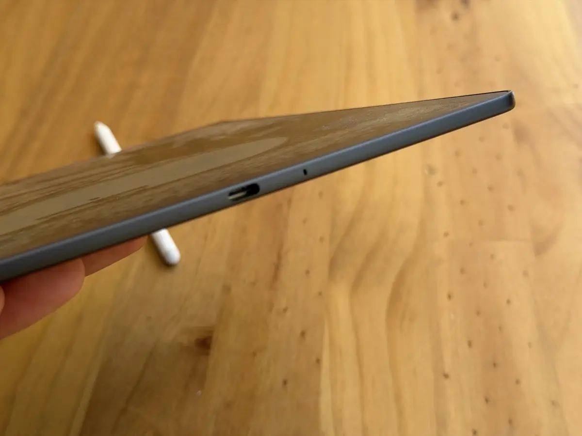 Test de la Kindle Scribe Colorsoft&nbsp;: la liseuse-ardoise d'Amazon en couleur&nbsp;! Id&eacute;ale pour la BD&nbsp;?