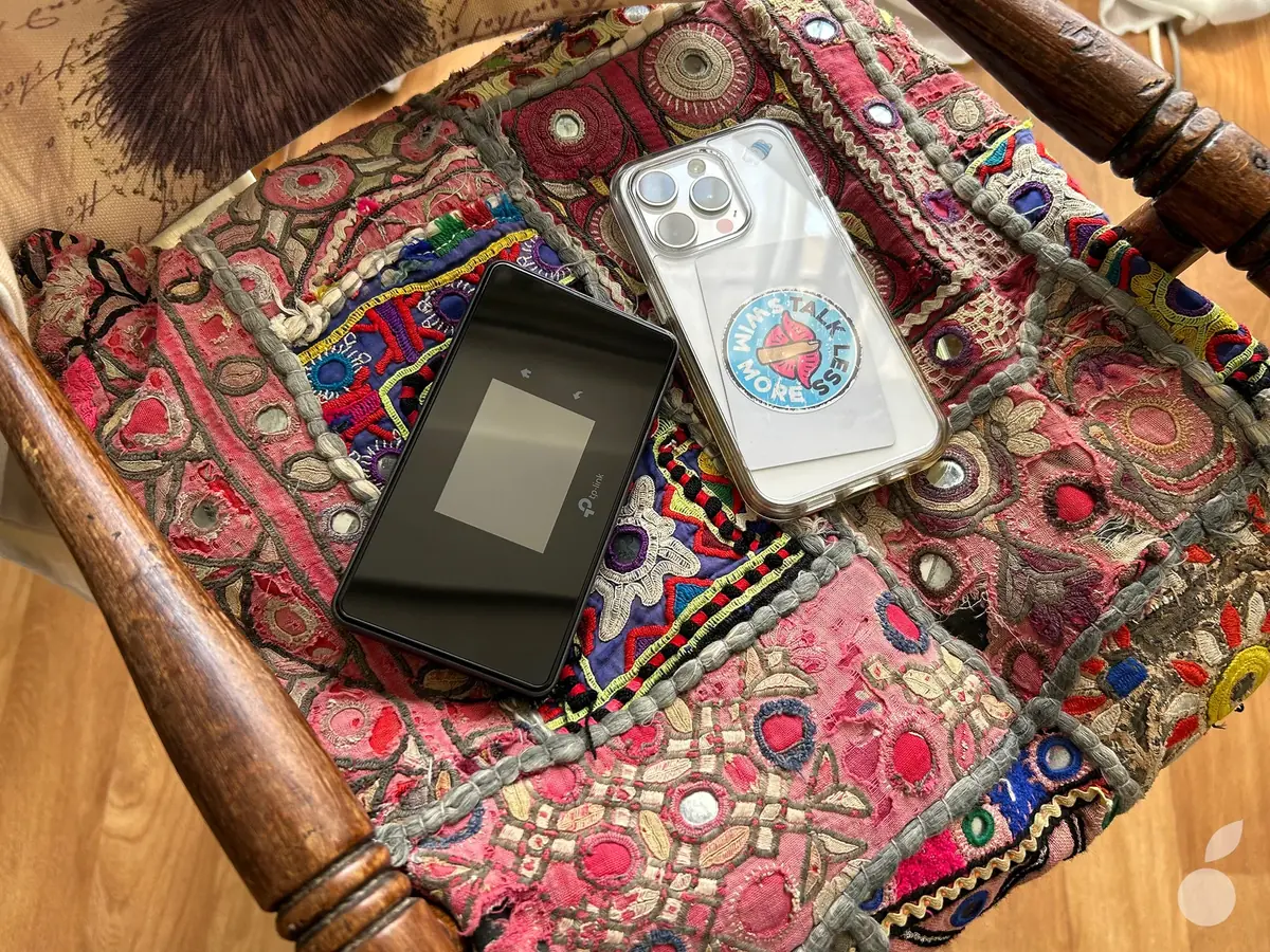 Test du TP-Link M8550&nbsp;: un routeur de poche 5G WiFI 6E pour les pros ou les voyageurs