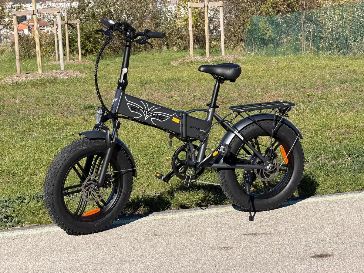 Test de l'ENGWE EP-2 Boost : le vélo électrique pliant qui ne recule devant rien