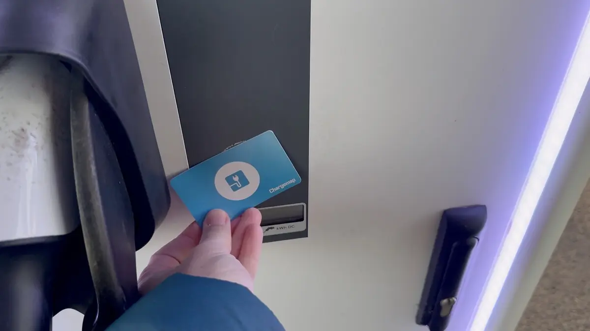 110 ou 130Km/h en voiture &eacute;lectrique&nbsp;? Sortir de l'autoroute pour payer moins cher&nbsp;? On a compar&eacute;&nbsp;!