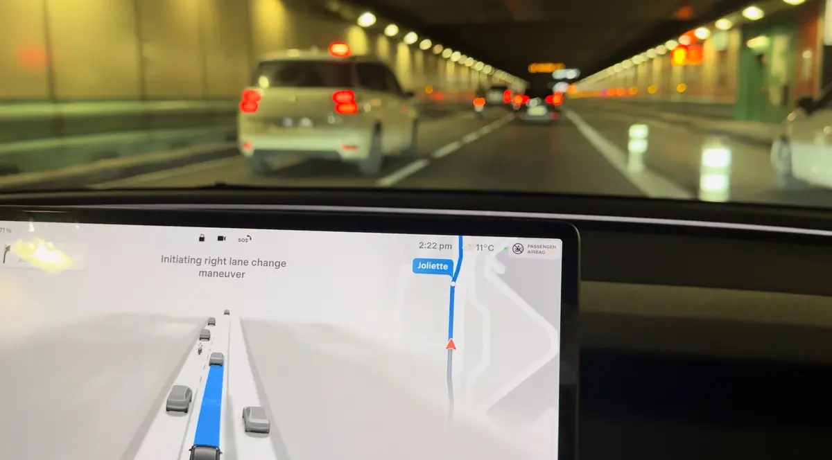Une Tesla FSD 100% autonome à Marseille ? On a testé ! (et c'est bluffant)
