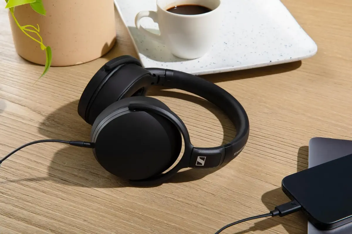 Sennheiser CX 80U et HD 400U&nbsp;: le filaire passe enfin au tout USB-C