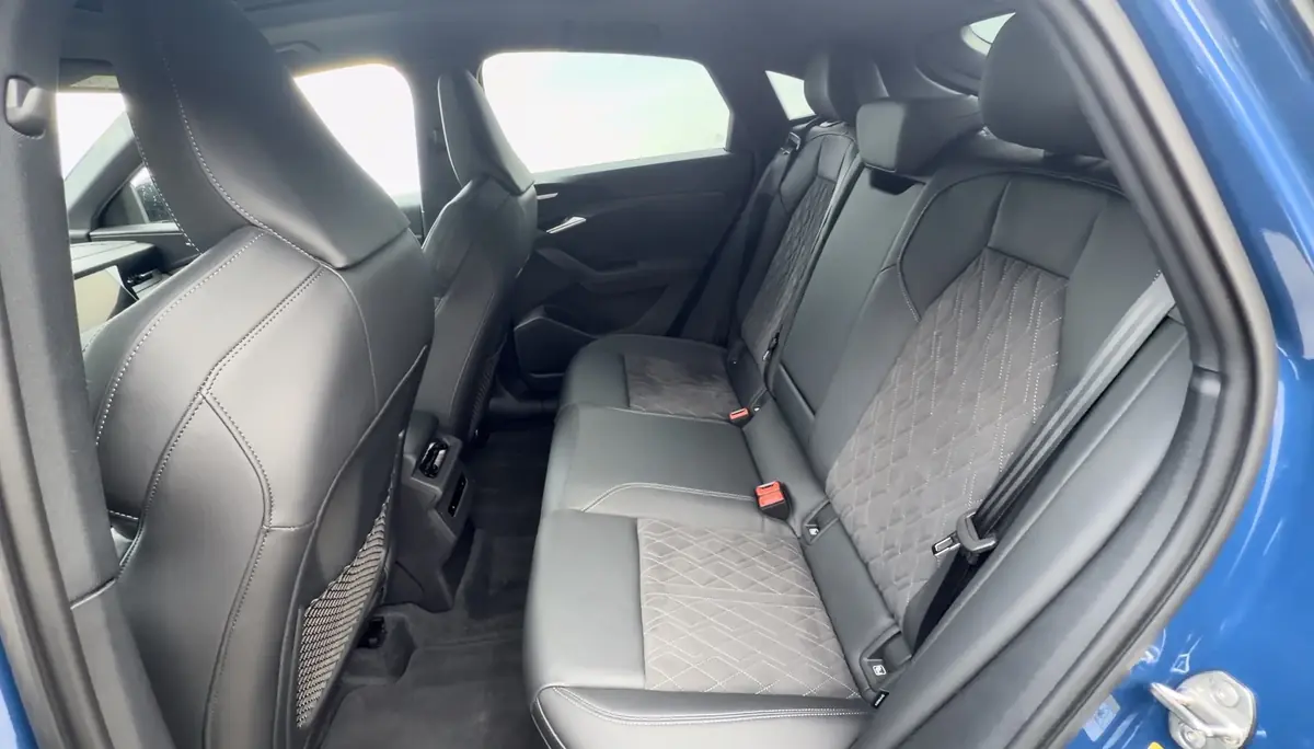 Audi SQ6 ou Model Y Performance&nbsp;? On les compare&nbsp;(en vid&eacute;o)&nbsp;!