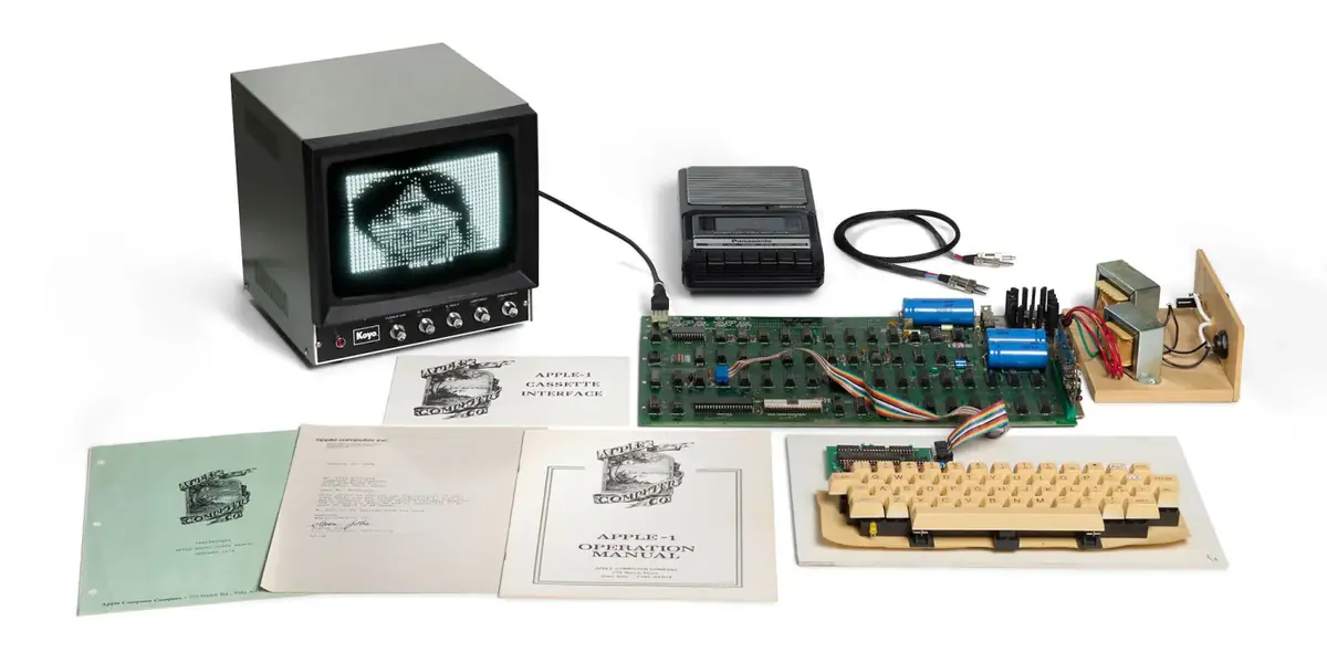 Apple-1