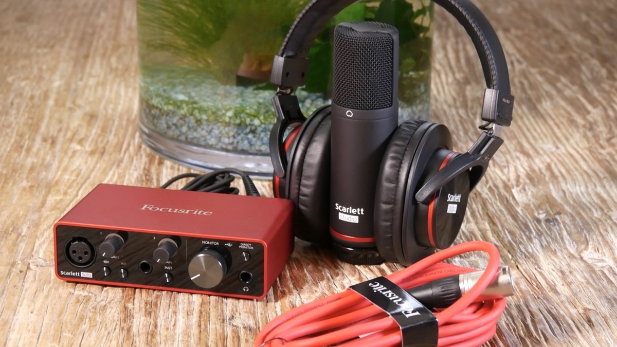 Focusrite Scarlett 2i2 - les interfaces audio pour débuter - L'AVIS PRO 