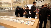 Vidéo : l'Apple Watch prend ses quartiers aux Galeries Lafayette à Paris