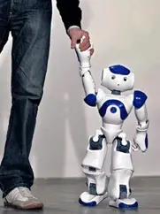 Nao : un robot humanoïde pour aider les vendeurs chez Darty