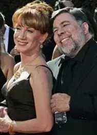 Woz officialise avec Kathy Griffin !