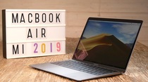 MacBook Air mi-2019 : True Tone en action, luminosité max vs MacBook Pro 13"