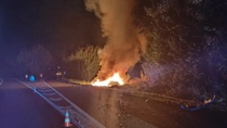 Tesla en feu après un accident dans les Deux-Sèvres : quatre victimes, dont trois jeunes