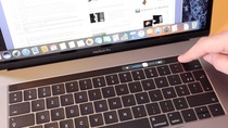 MacBook Pro 2016 : la Touch Bar plante encore (mais Touch ID résiste mieux)