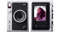 Fujifilm présente l'Instax Mini Evo au look vintage