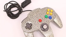 Une vieille manette de Nintendo 64 vendue aux enchères à plus de 1000 euros !