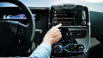 Porsche et Renault à leur tour compatibles CarPlay !