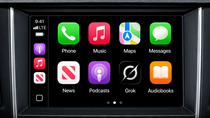 Grok, l'IA d'Elon Musk, est disponible sur CarPlay