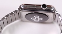 Apple Watch : "Nous ne voulons avoir aucun capteur dans le bracelet"