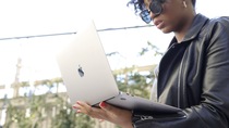 MacBook Air 2020 : tous nos déballages, tests, comparatifs, avis et FAQ en vidéo !