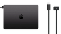 Les MacBook Pro M3 "Noir sidéral" auront leur câble assorti