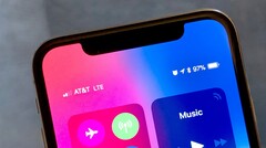 iPhone X : comment afficher le pourcentage de batterie (et les autres infos de la barre de statut)