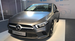 Nouvelle Mercedes Classe-A : réalité augmentée, USB C, charge sans-fil et CarPlay WiFi !