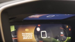 La nouvelle 208 est très techno (USB C...), électrique et avec un iCockpit en 3D