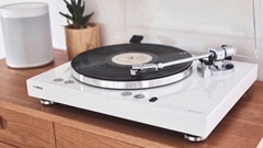 Yamaha dévoile la platine VINYL 500 compatible AirPlay