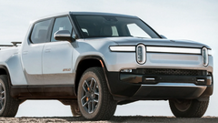 VE : Hertz se prépare à l'électrique, Mode Y Perf, Rivian, GPS Tesla, des vols et une Subaru électrique