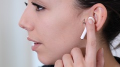 Non, 250 chercheurs n'ont pas alerté de la "dangerosité des ondes des AirPods"