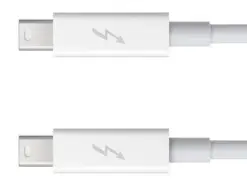 Apple : un câble Thunderbolt vers Thunderbolt dans les cartons