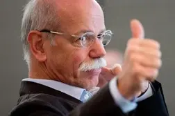 Quand le patron de Daimler fait un appel du pied à Apple et à Google