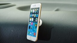 iPhone 7 : la charge à induction obligatoire pour CarPlay WiFi ?