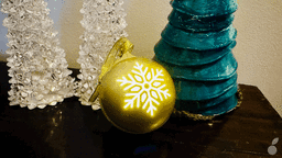 Mini-test de la boule de Noël la plus geek de 2025 (à moins de 20€ !)