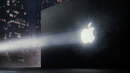 John Ternus tease les nouveaux MacBook Pro OLED tactiles ! (ou le prochain Batman)