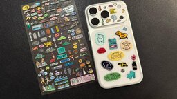 iPhone 17 Pro : décorer la barre photo avec des mini stickers, la tendance de 2026, mais attention !