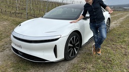 CarPlay arrive enfin sur la Lucid Air, qui en a bien besoin !