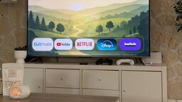Un prompt confié à Claude débride les Android TV et leur donne enfin des airs d'Apple TV